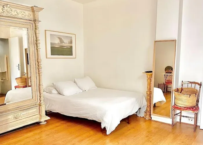 Charming In A Courtyard In Apartament *